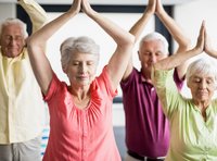 Yoga im Altenheim