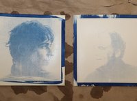 Wir machen blau und drucken mit Licht